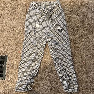 H&M patterned pants, size 8